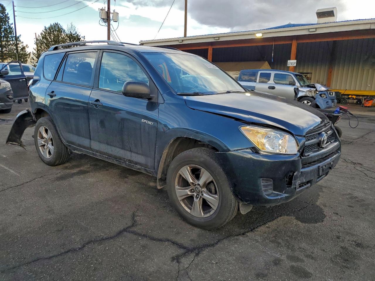 2012 TOYOTA RAV4 photo 4