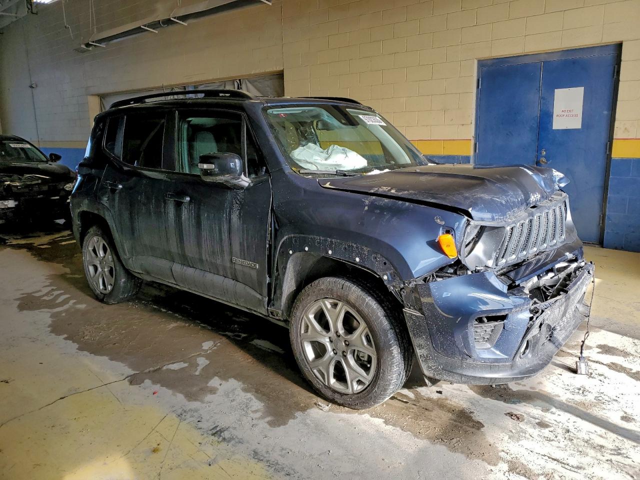 2023 JEEP RENEGADE LIMITED photo 4