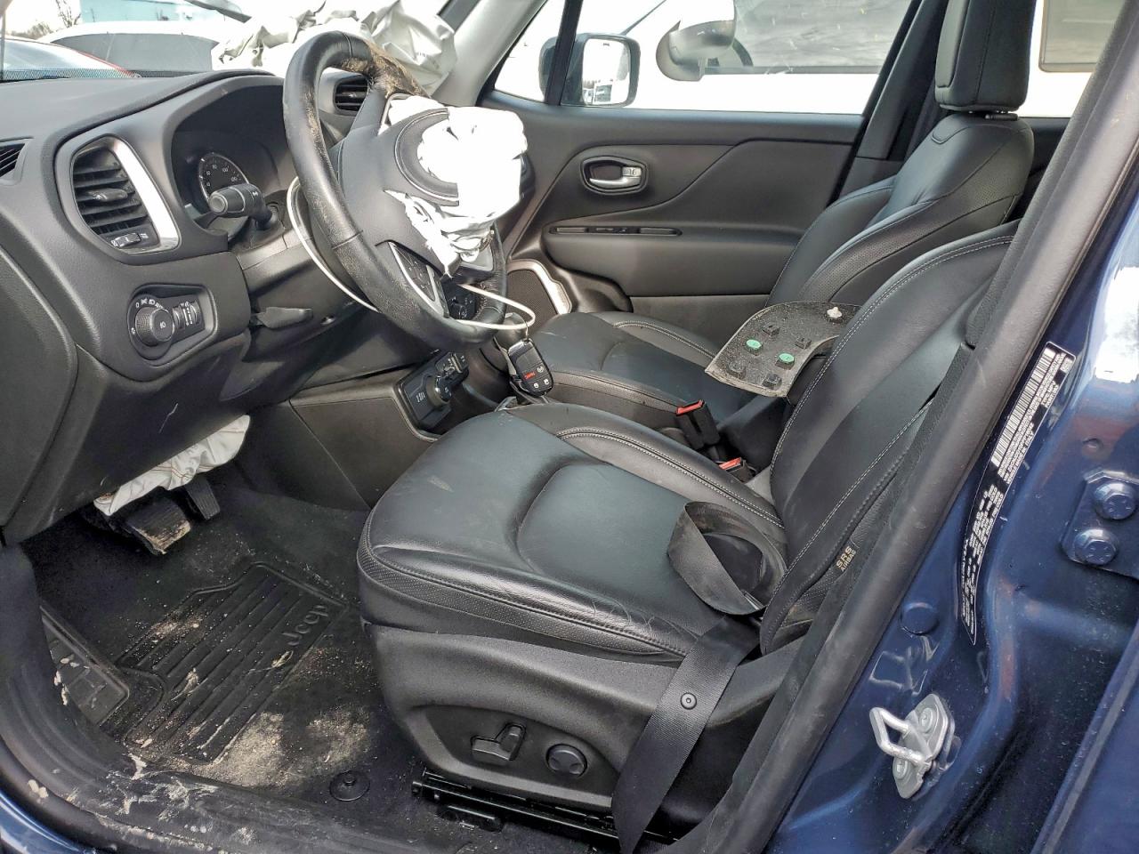 2023 JEEP RENEGADE LIMITED photo 7