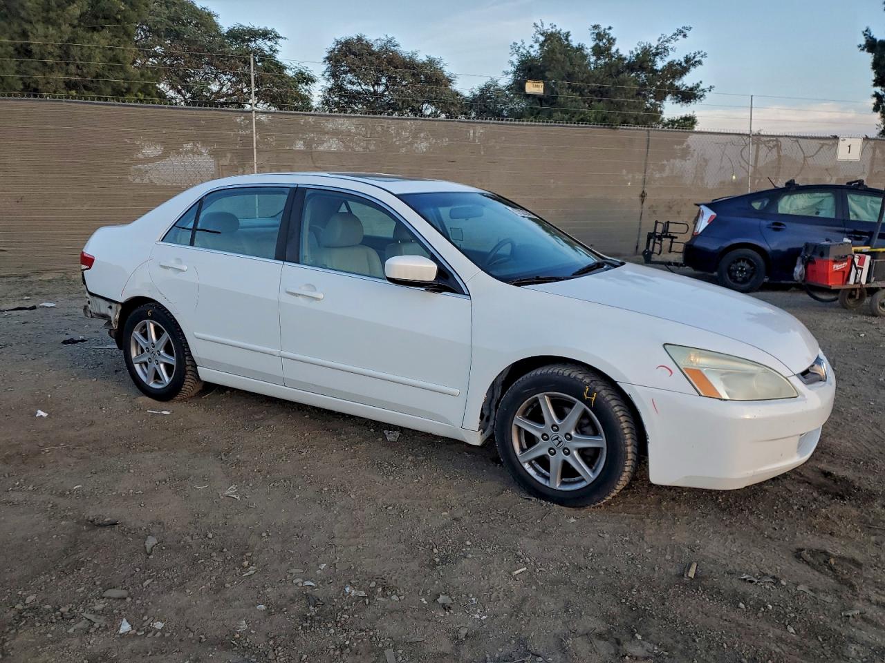 2004 HONDA ACCORD EX photo 7