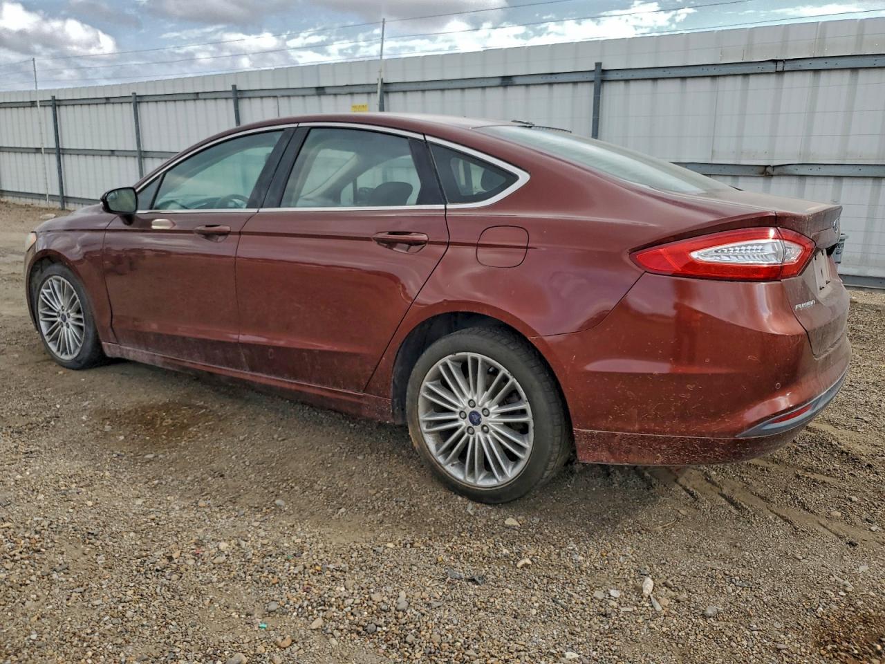 2016 FORD FUSION SE photo 3