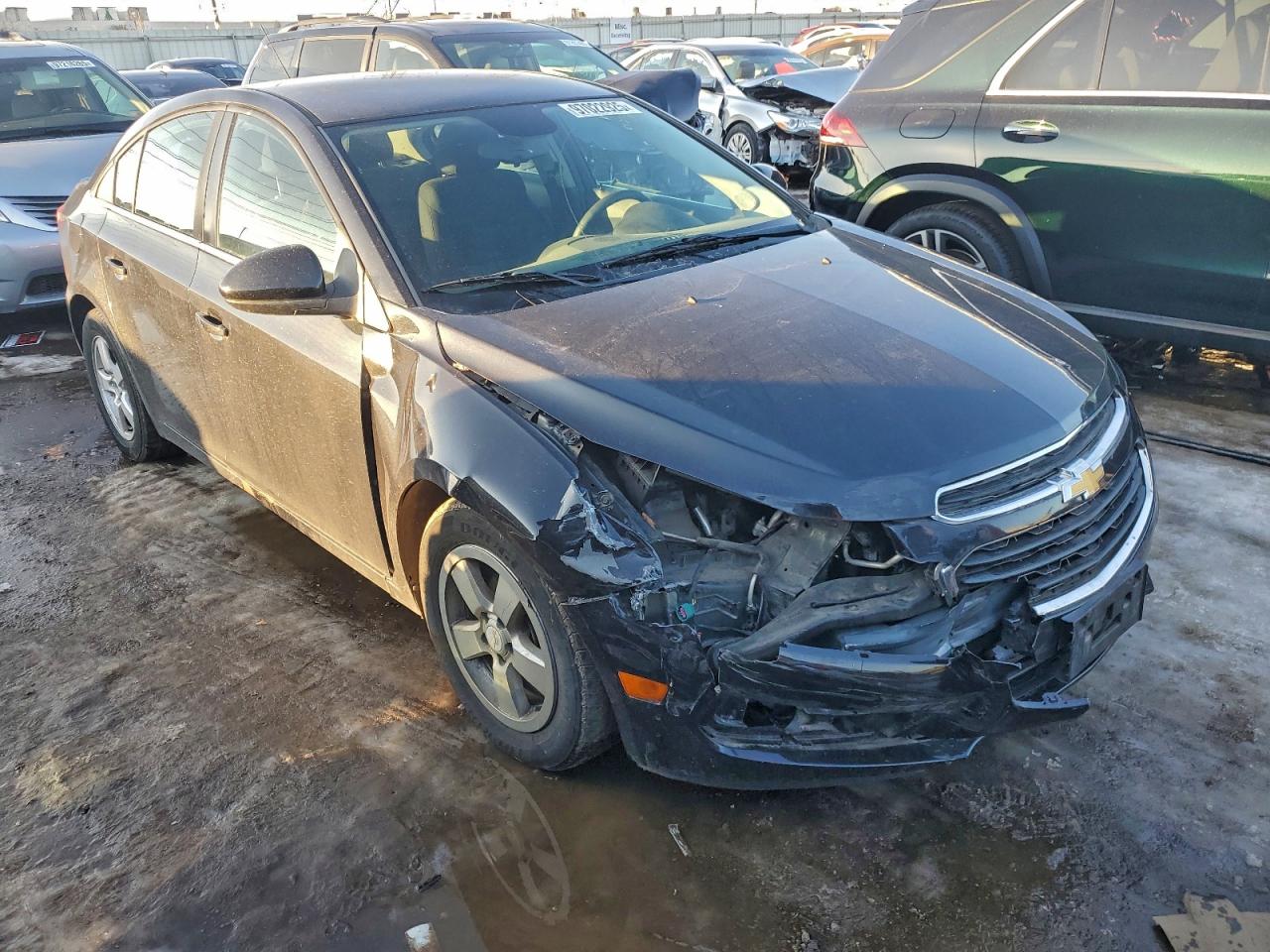 2015 CHEVROLET CRUZE LT photo 4