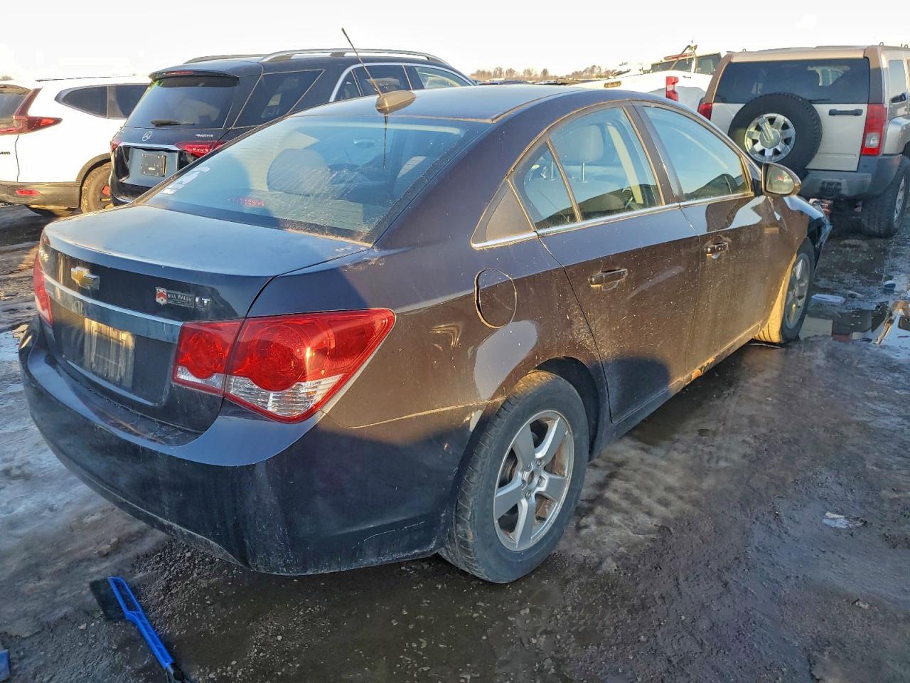2015 CHEVROLET CRUZE LT photo 3
