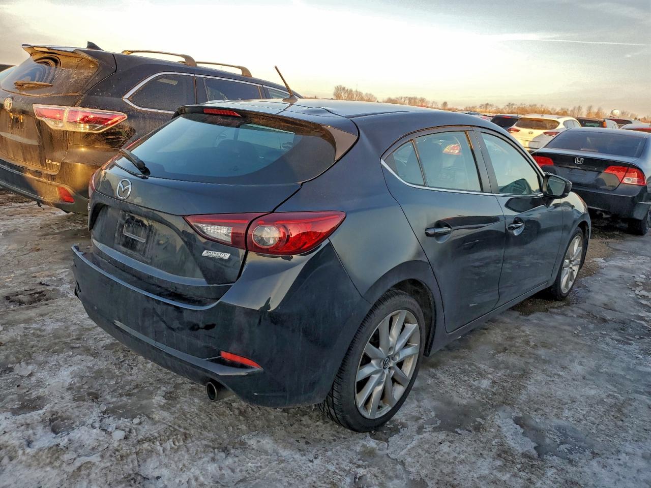 2017 MAZDA 3 TOURING photo 5