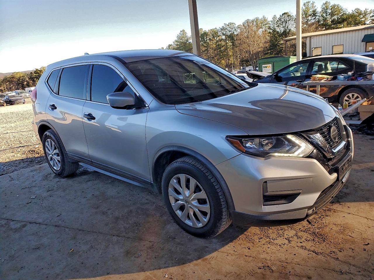 2018 NISSAN ROGUE S photo 7