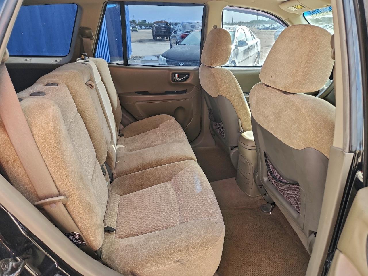 2004 HYUNDAI SANTA FE GL photo 21