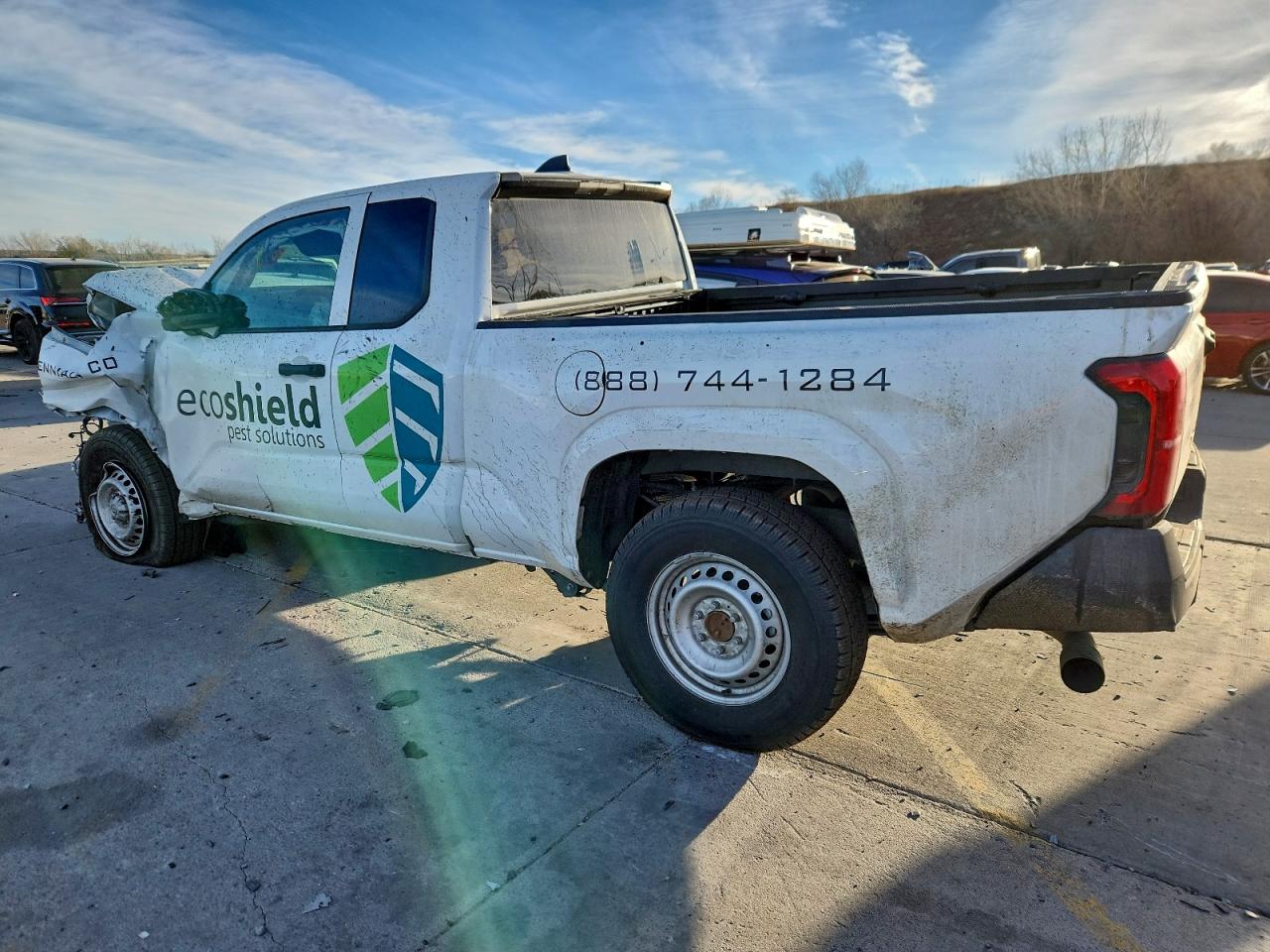 2025 TOYOTA TACOMA XTRACAB photo 2