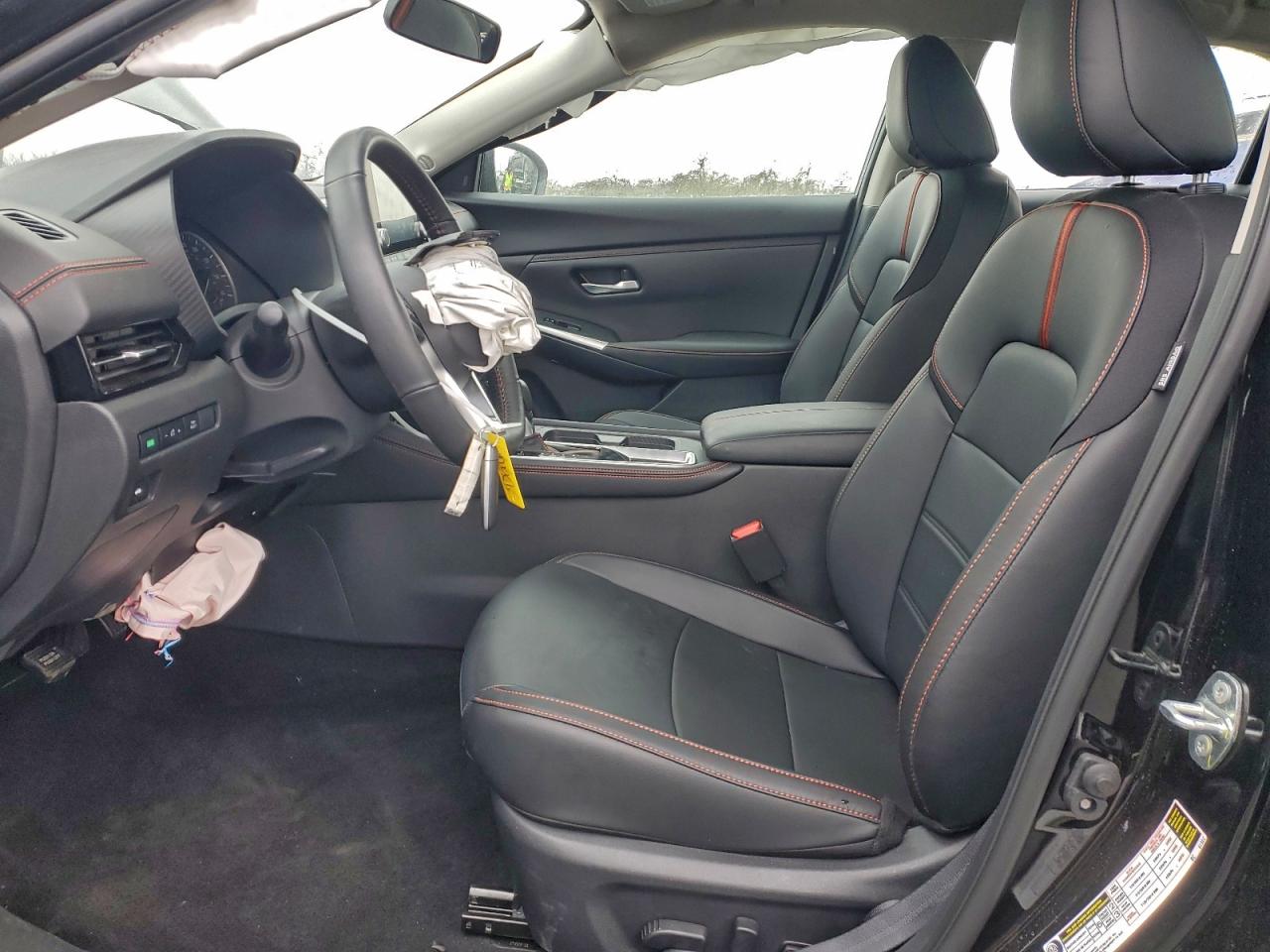 2025 NISSAN SENTRA SR photo 13