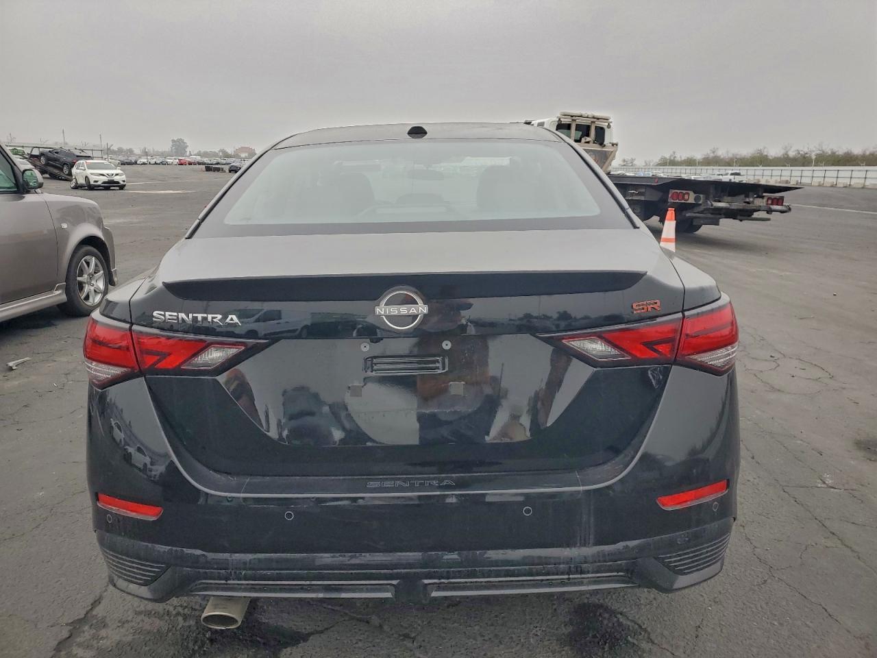 2025 NISSAN SENTRA SR photo 11