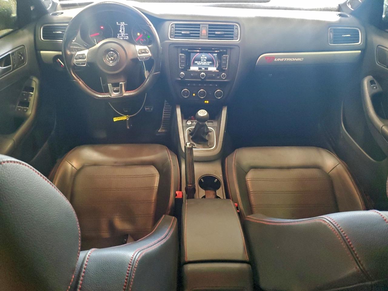 2014 VOLKSWAGEN JETTA GLI photo 22