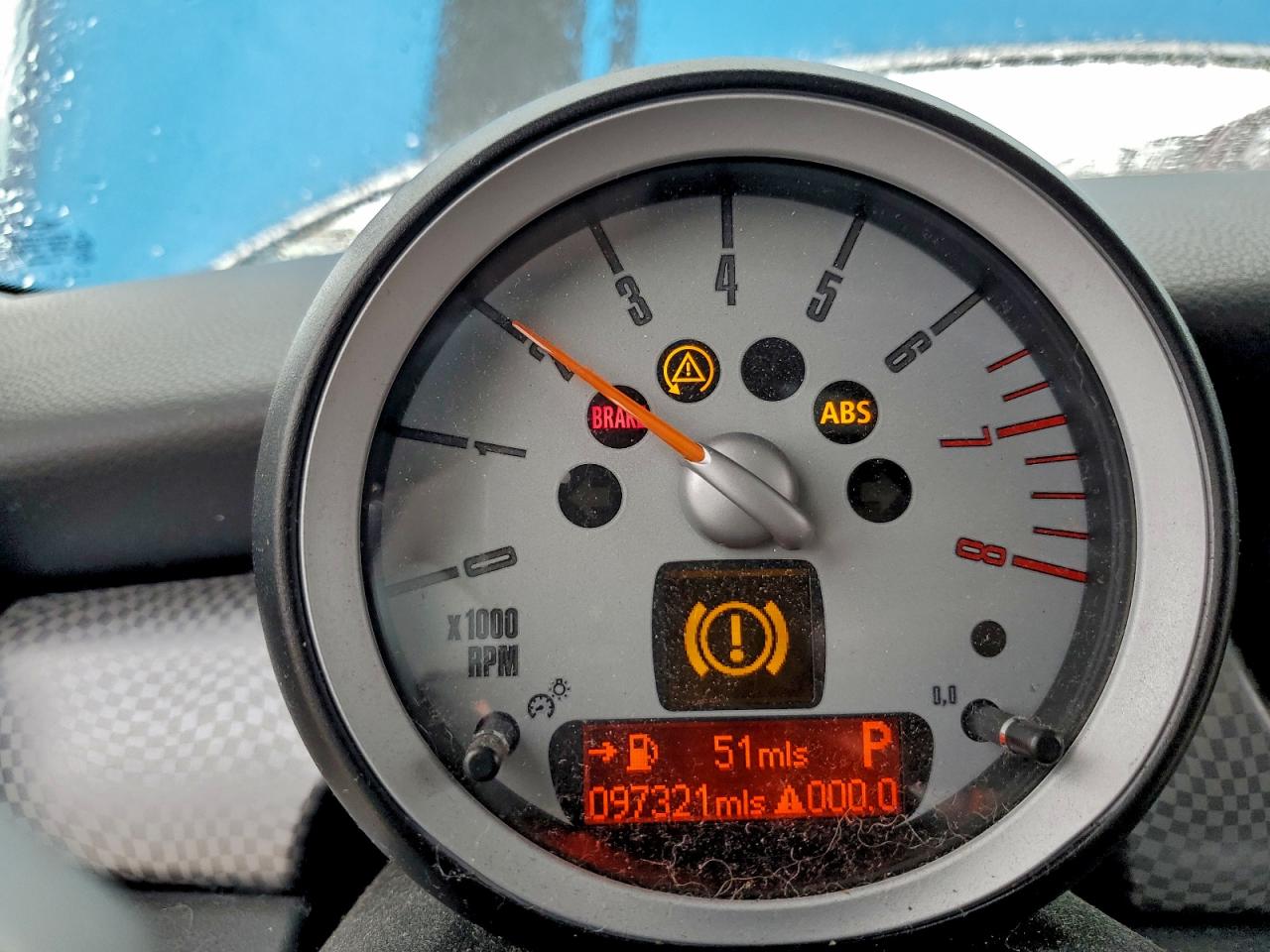2009 MINI COOPER S photo 17