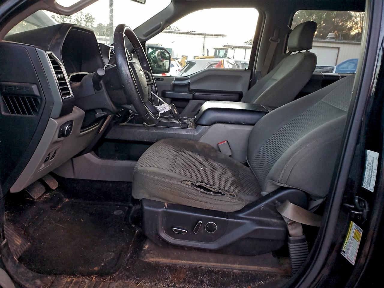 2016 FORD F150 SUPERCREW photo 13