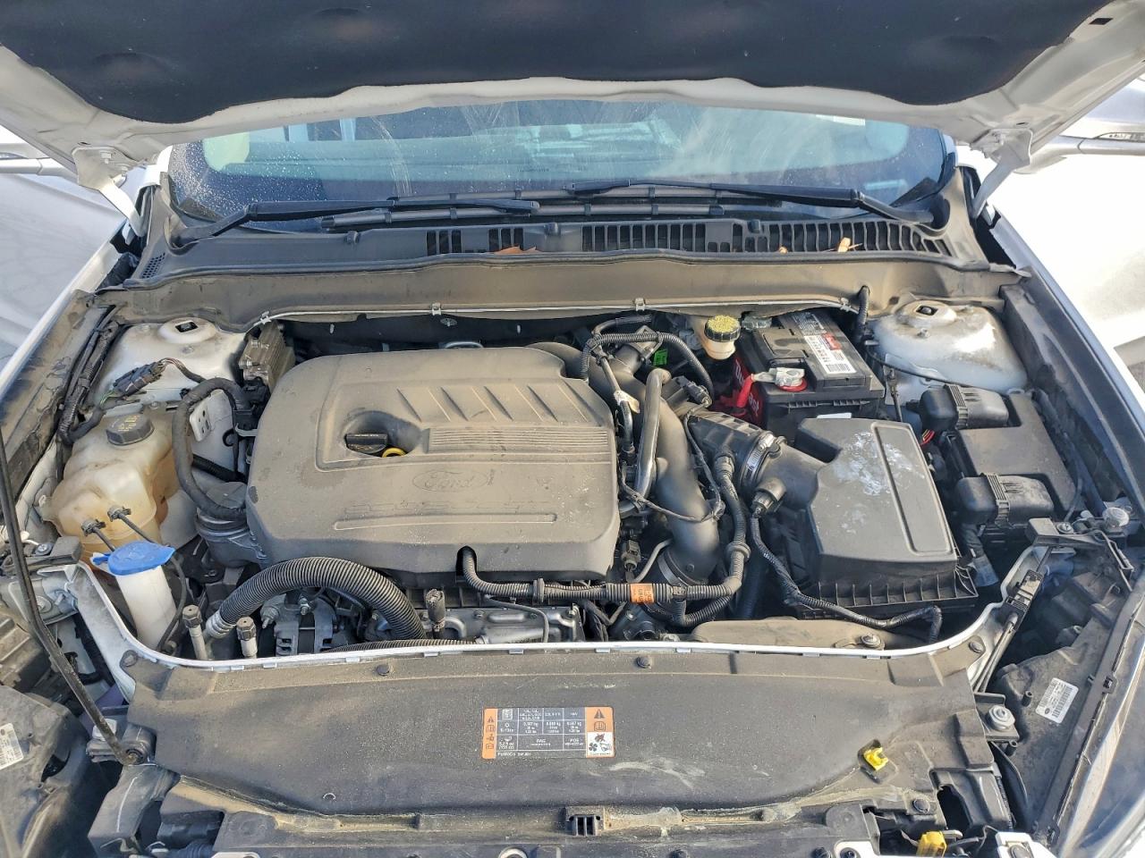 2014 FORD FUSION SE photo 11