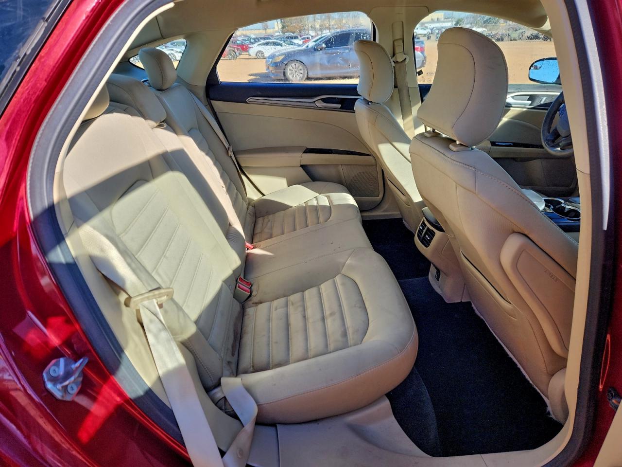 2015 FORD FUSION SE photo 19