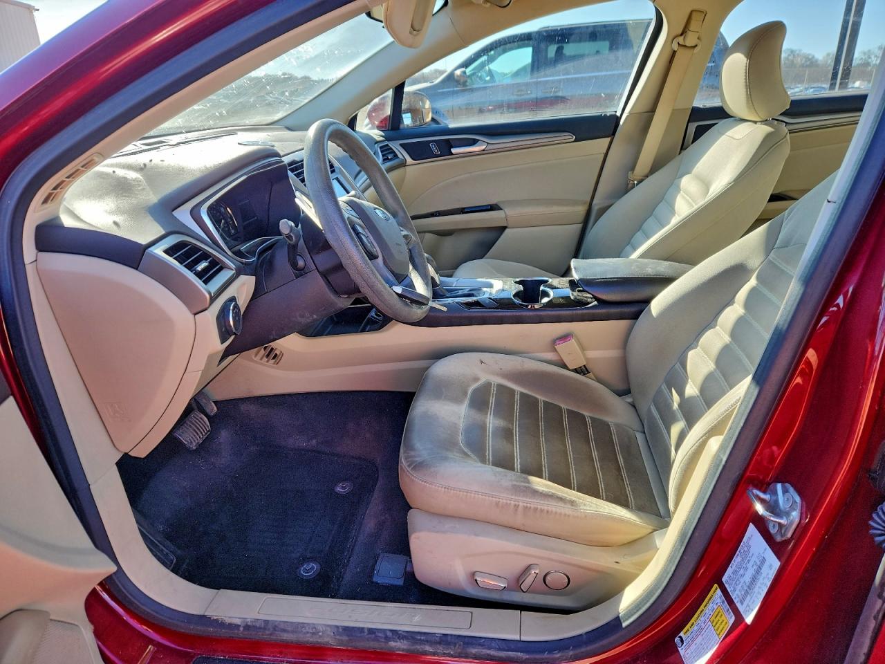 2015 FORD FUSION SE photo 13