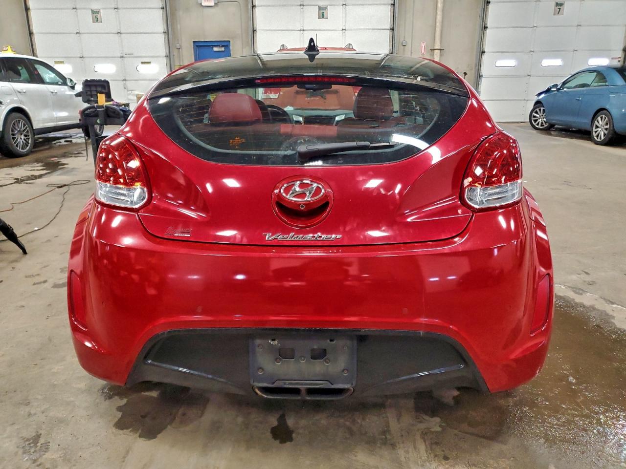 2012 HYUNDAI VELOSTER photo 11