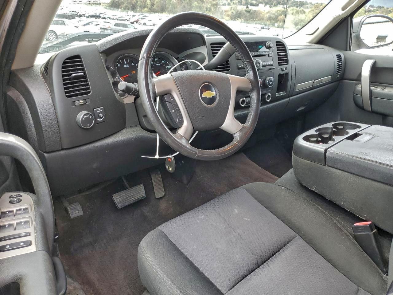 2010 CHEVROLET SILVERADO K1500 LT photo 15