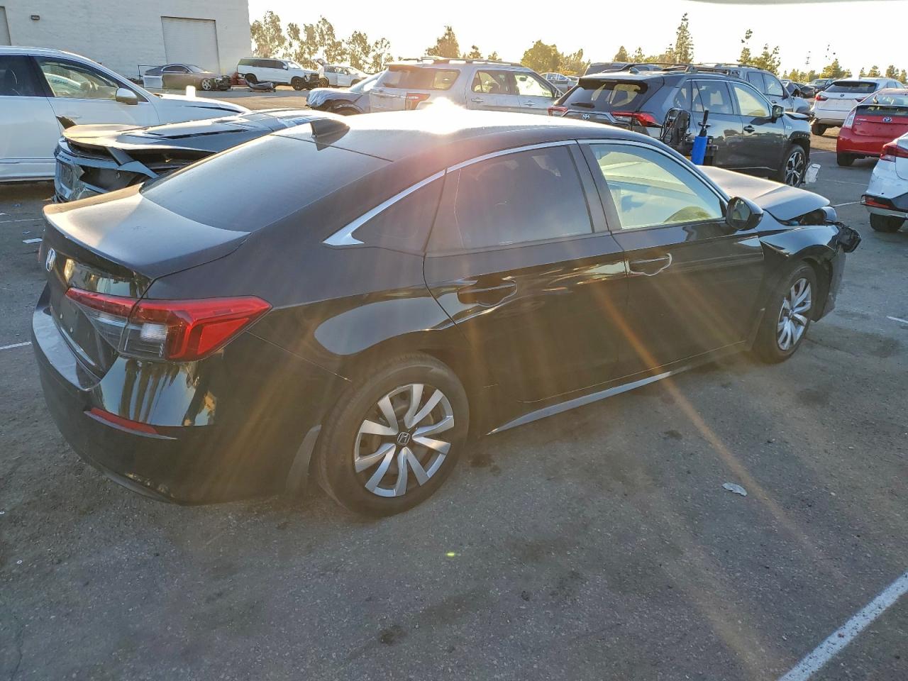 2022 HONDA CIVIC LX photo 5