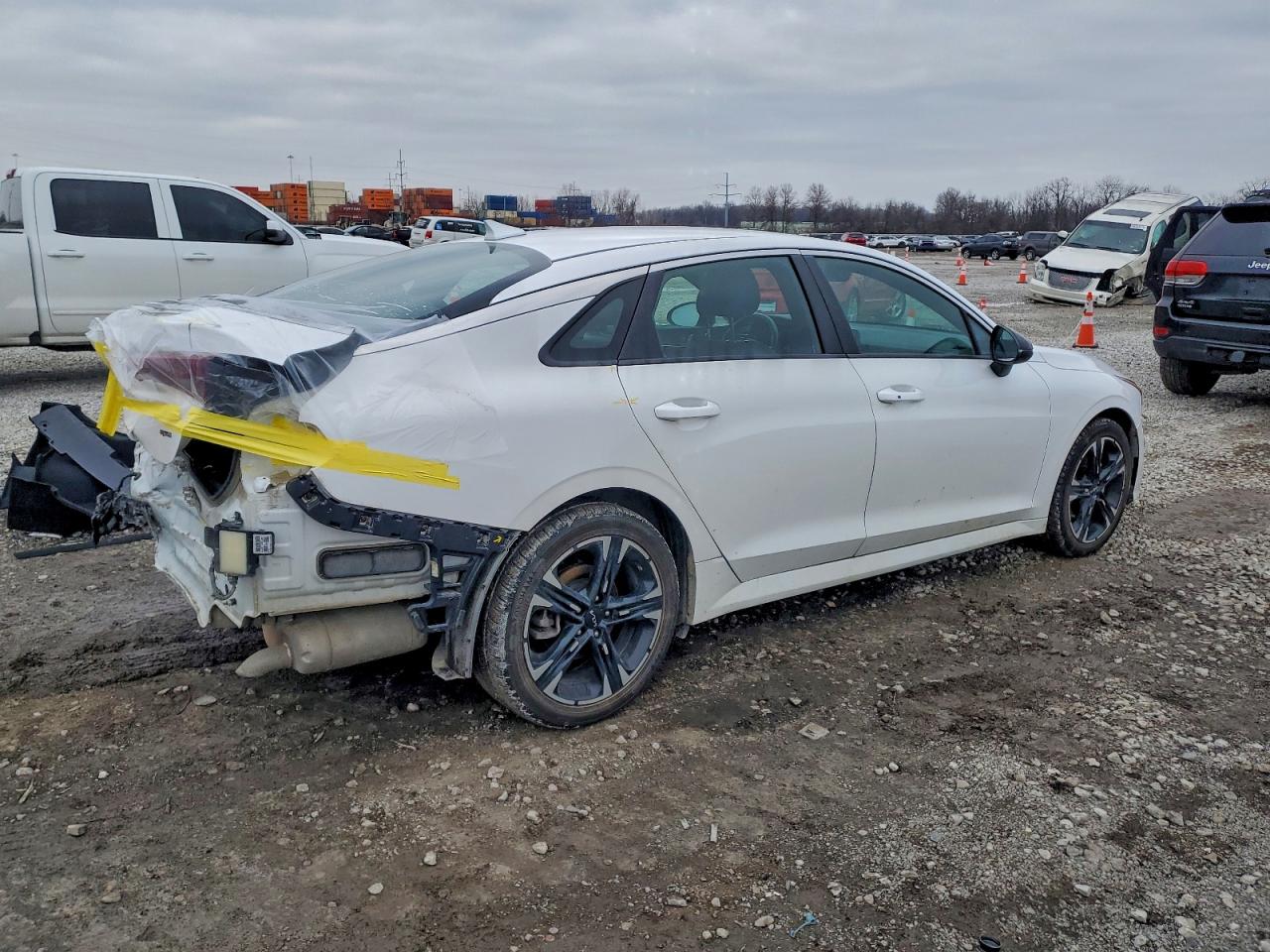 2023 KIA K5 GT LINE photo 7