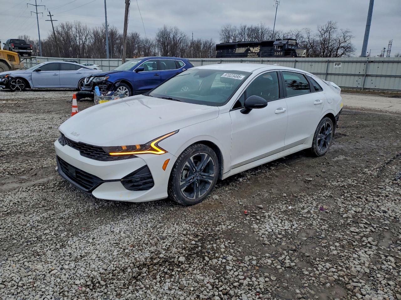2023 KIA K5