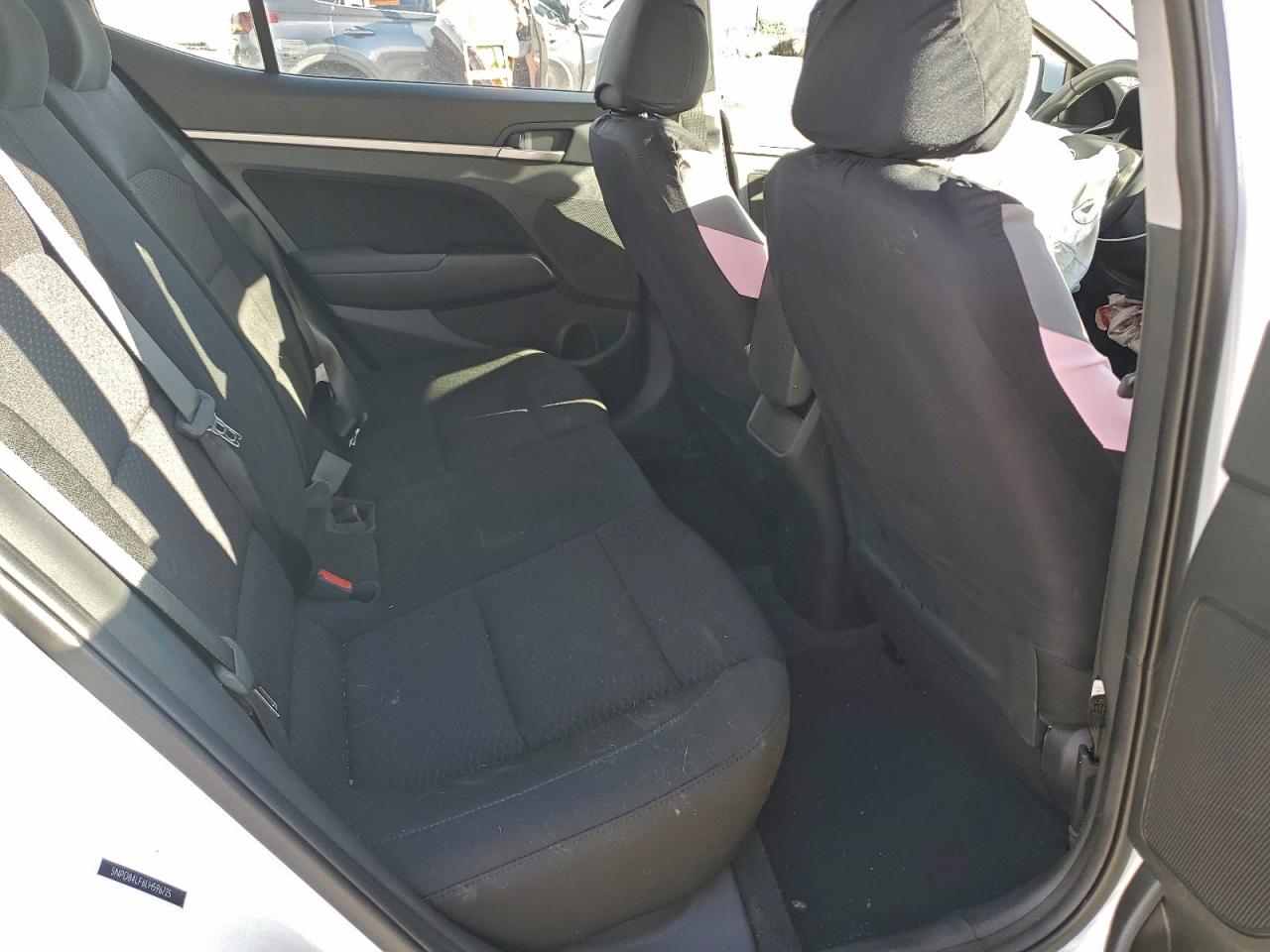 2020 HYUNDAI ELANTRA SEL photo 28