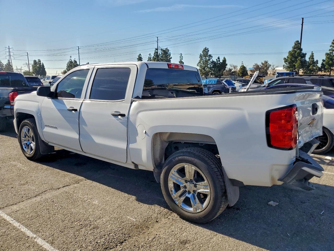 2018 CHEVROLET SILVERADO C1500 CUSTOM photo 2