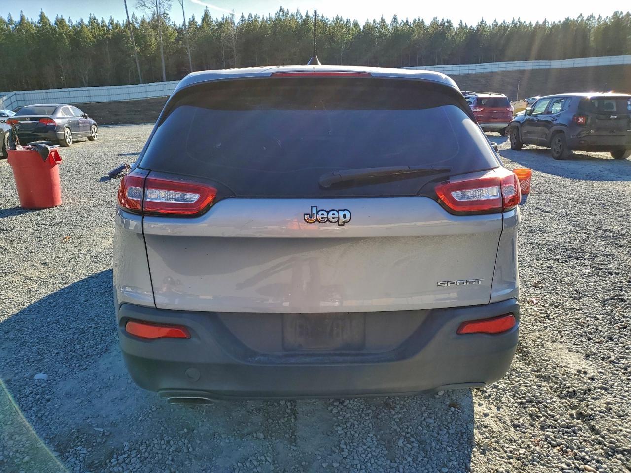 2017 JEEP CHEROKEE SPORT photo 6