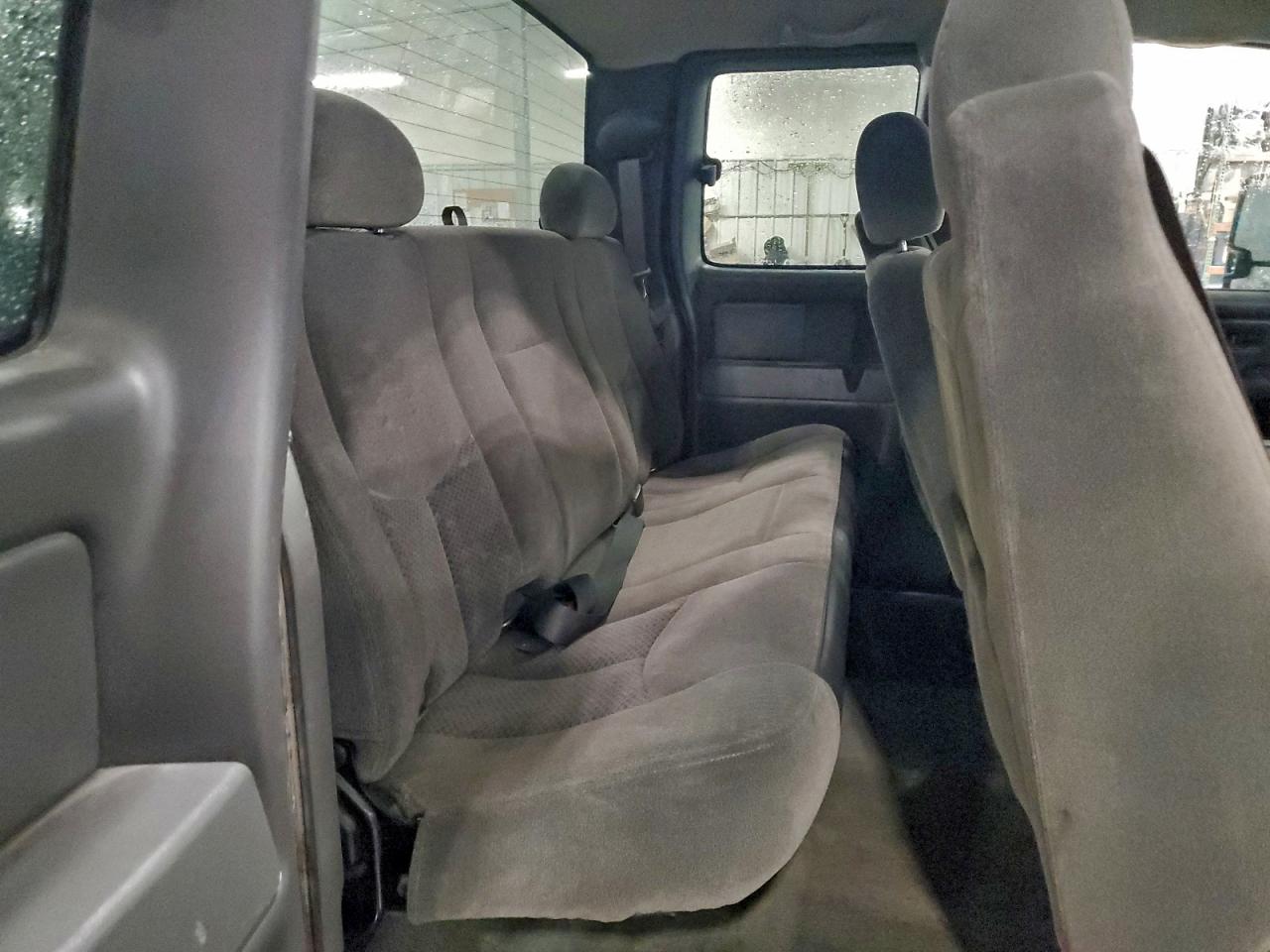 2005 CHEVROLET SILVERADO K1500 photo 10