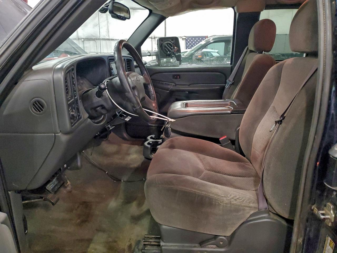 2005 CHEVROLET SILVERADO K1500 photo 7