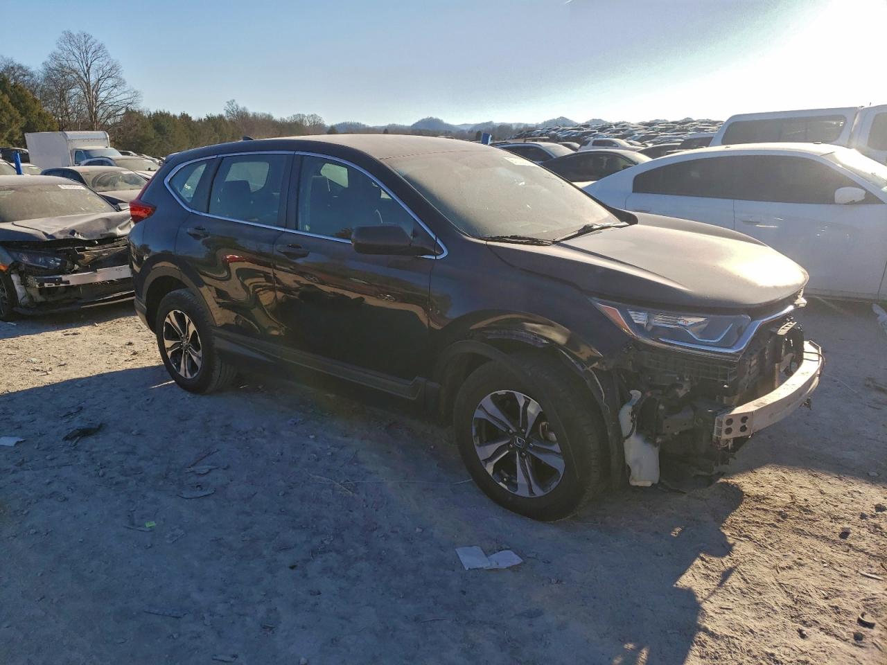 2018 HONDA CR-V LX photo 4