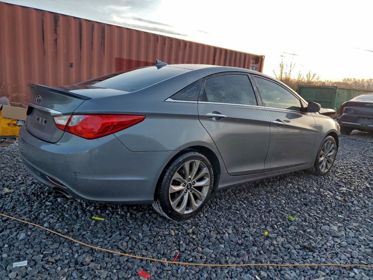 2013 HYUNDAI SONATA SE photo 5