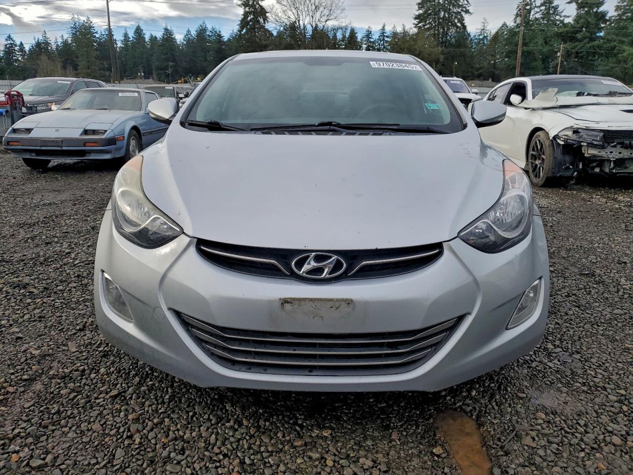 2013 HYUNDAI ELANTRA GLS photo 9