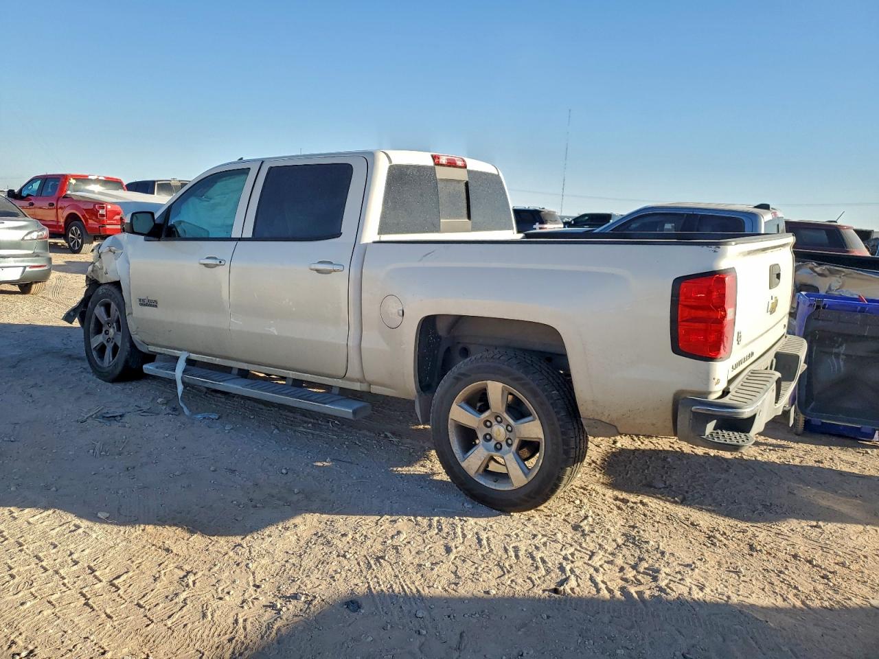 2014 CHEVROLET SILVERADO C1500 LT photo 2