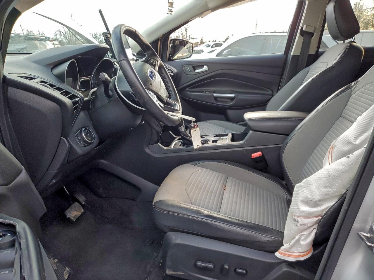 2018 FORD ESCAPE SE photo 13