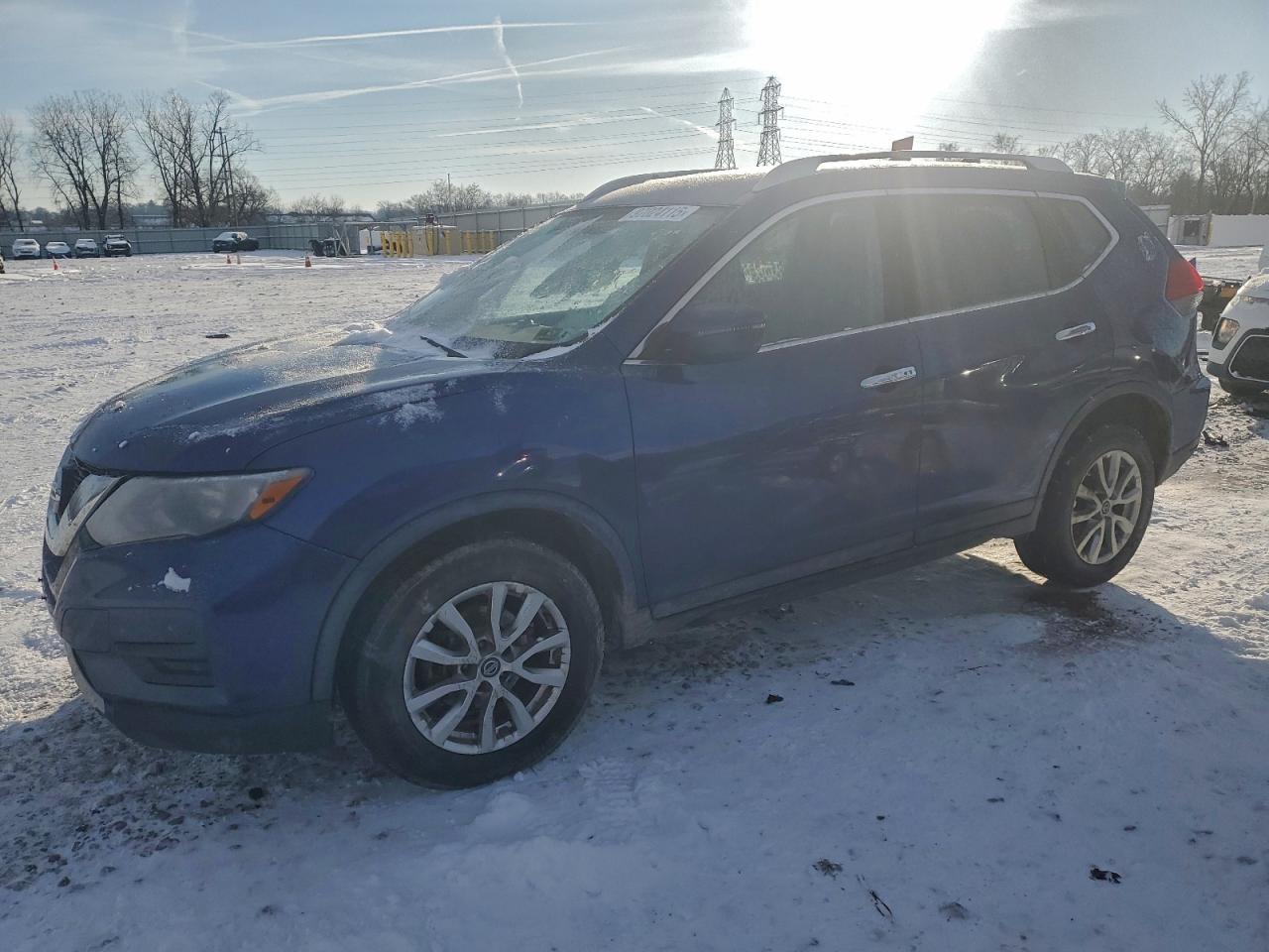 2017 NISSAN ROGUE