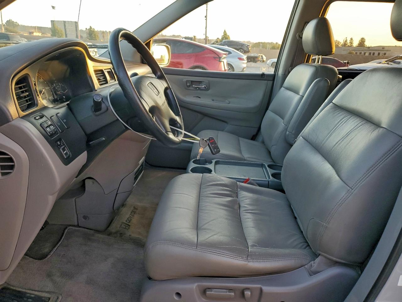 2001 HONDA ODYSSEY EX photo 19