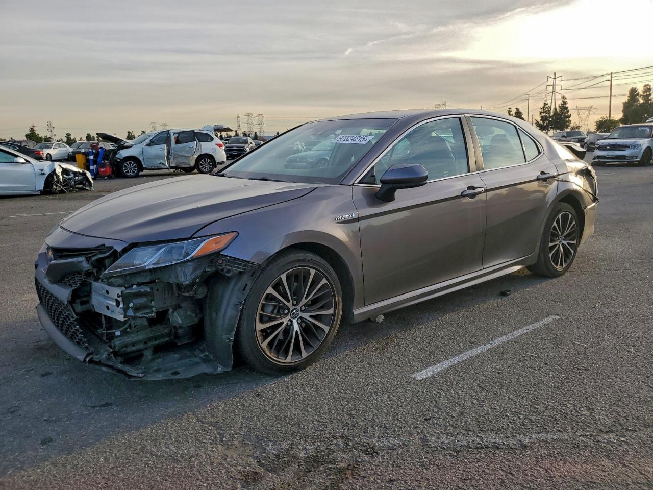 2018 TOYOTA CAMRY