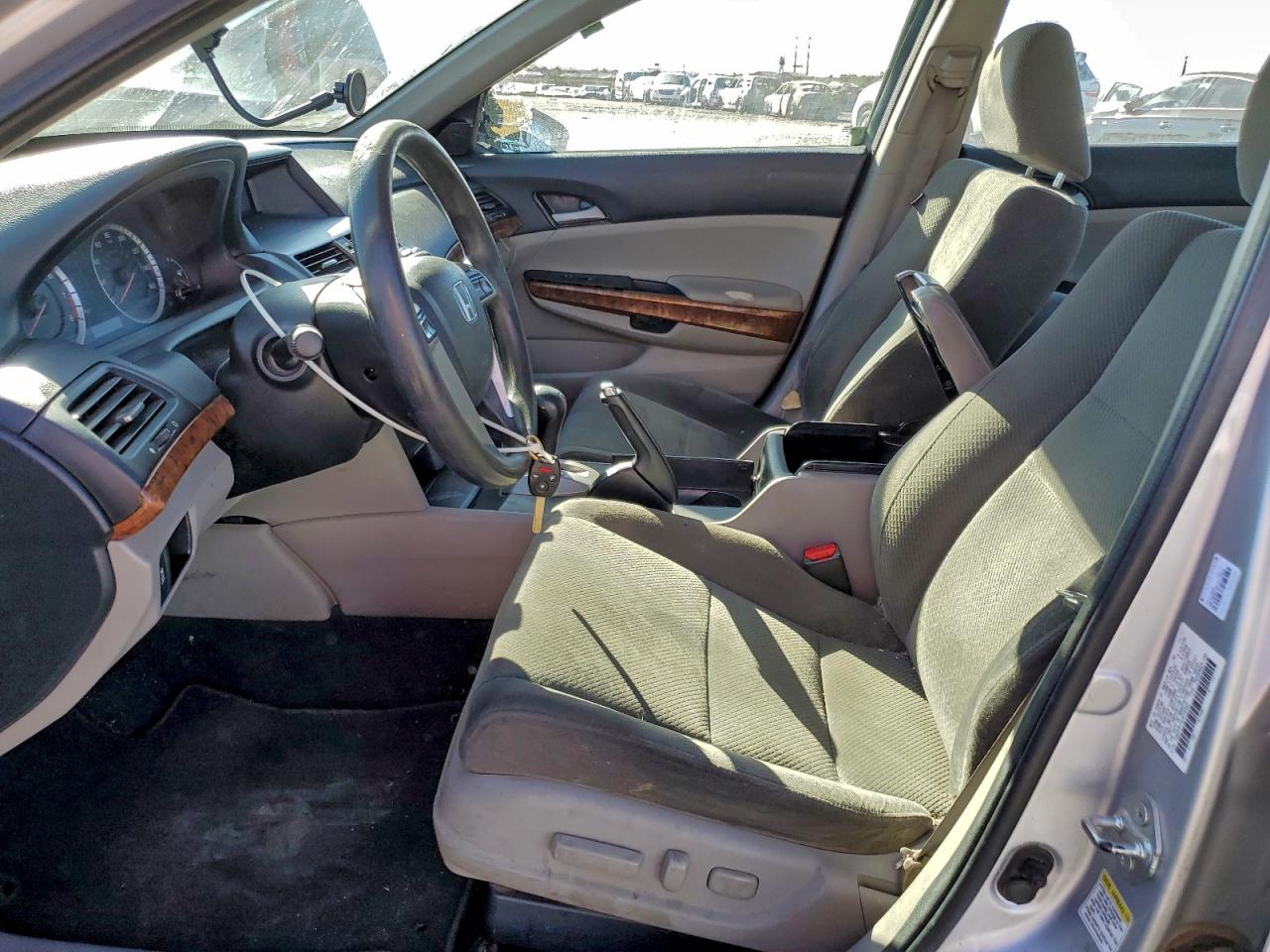 2012 HONDA ACCORD EX photo 19