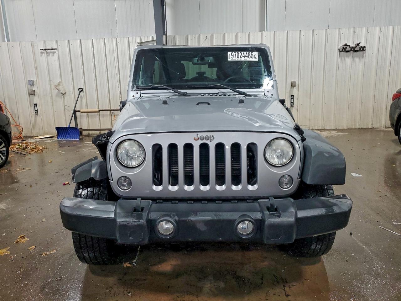 2015 JEEP WRANGLER UNLIMITED SPORT photo 13