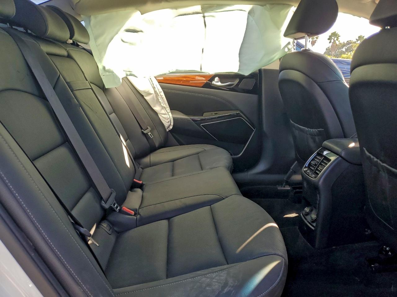 2019 KIA CADENZA PREMIUM photo 28
