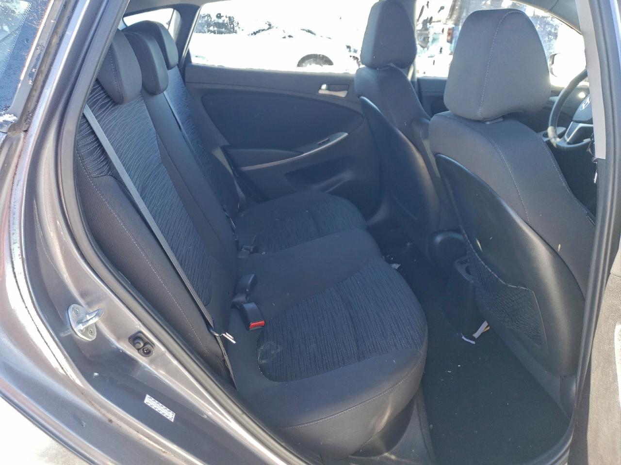 2015 HYUNDAI ACCENT GS photo 28