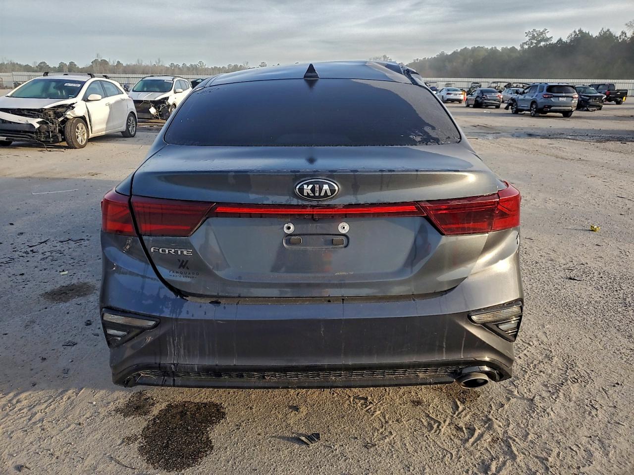 2021 KIA FORTE FE photo 16