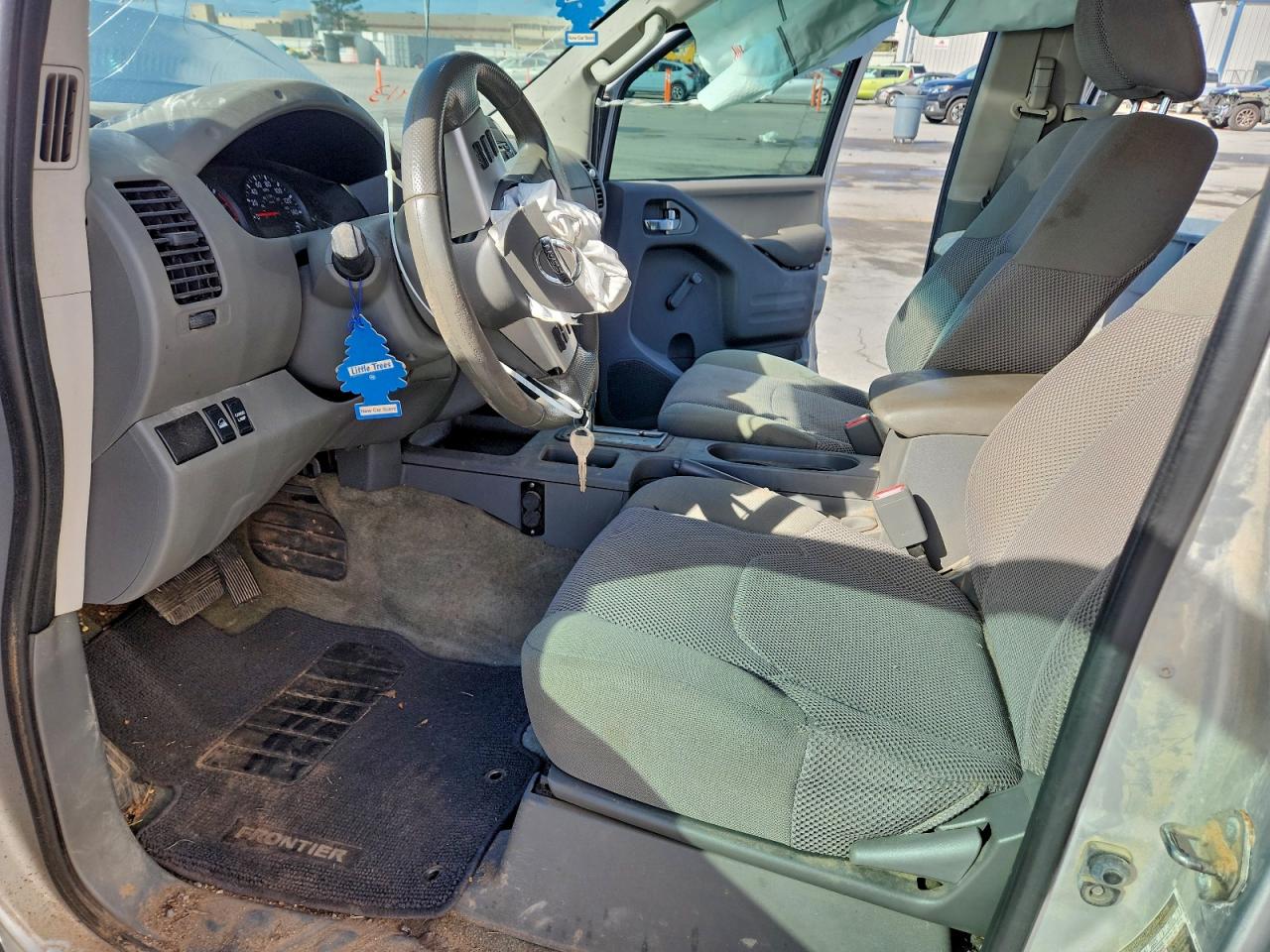 2017 NISSAN FRONTIER S photo 7