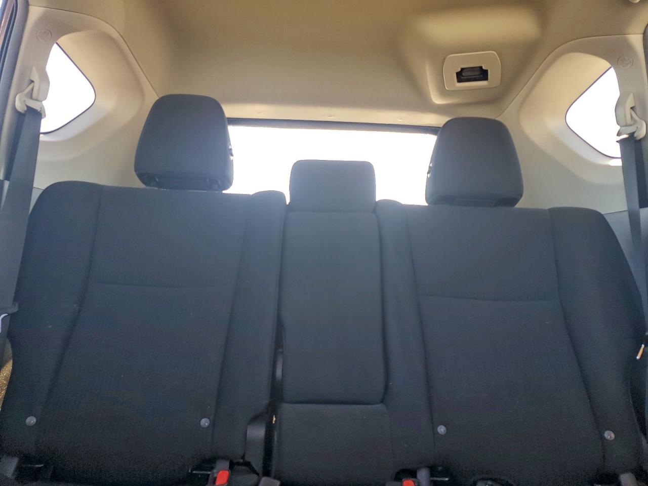2018 TOYOTA RAV4 LE photo 19