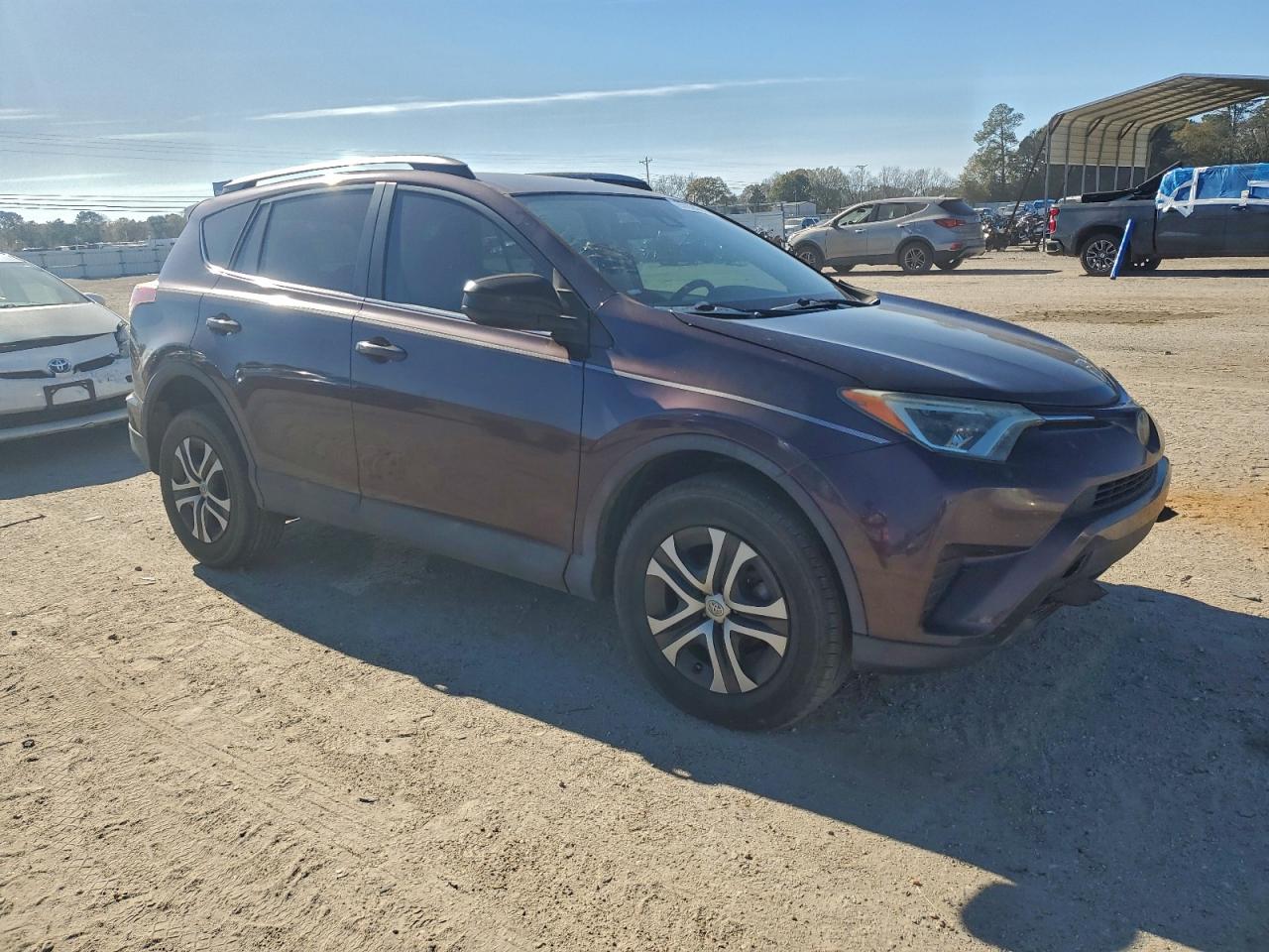 2018 TOYOTA RAV4 LE photo 7