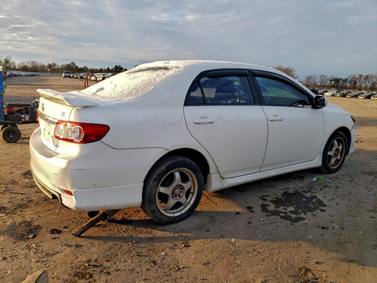 2012 TOYOTA COROLLA BASE photo 7
