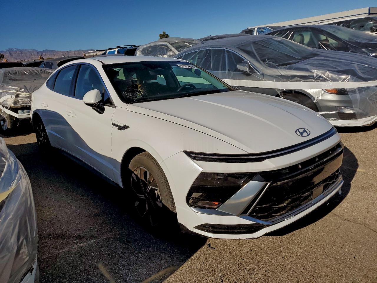2025 HYUNDAI SONATA SEL photo 10