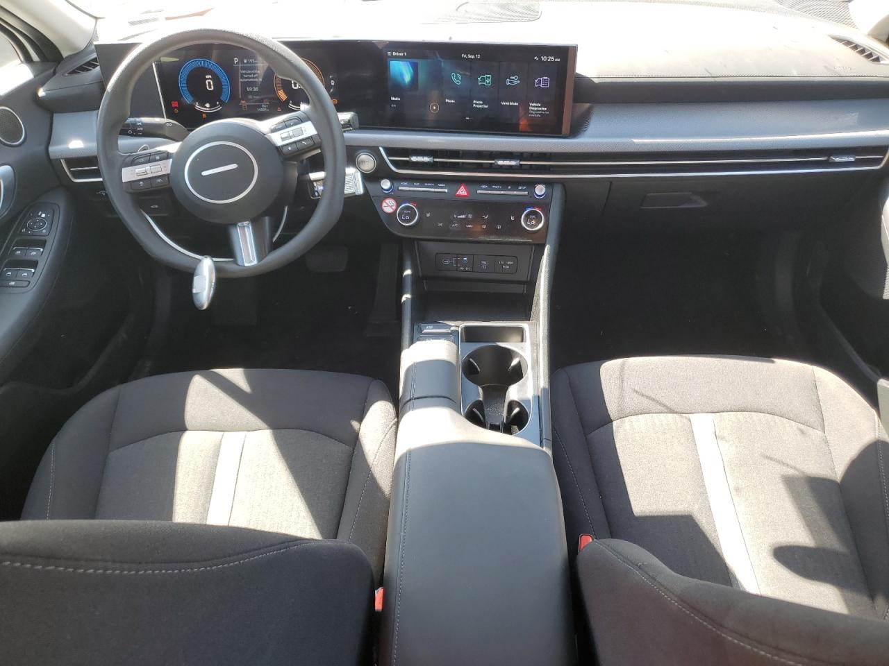 2025 HYUNDAI SONATA SEL photo 22