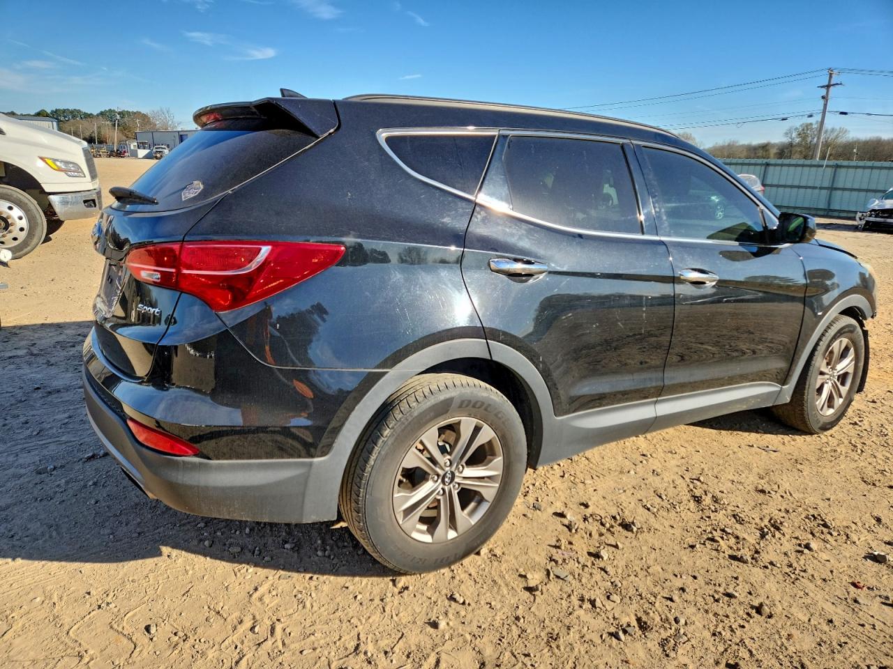 2015 HYUNDAI SANTA FE SPORT photo 3
