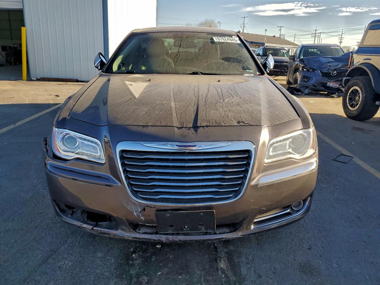 2013 CHRYSLER 300C photo 5